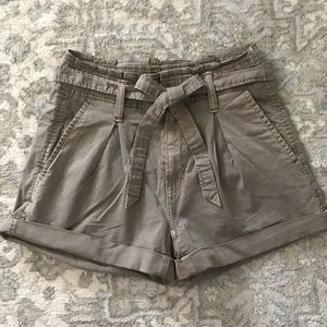 American Eagle high-rise shorts in size 00.